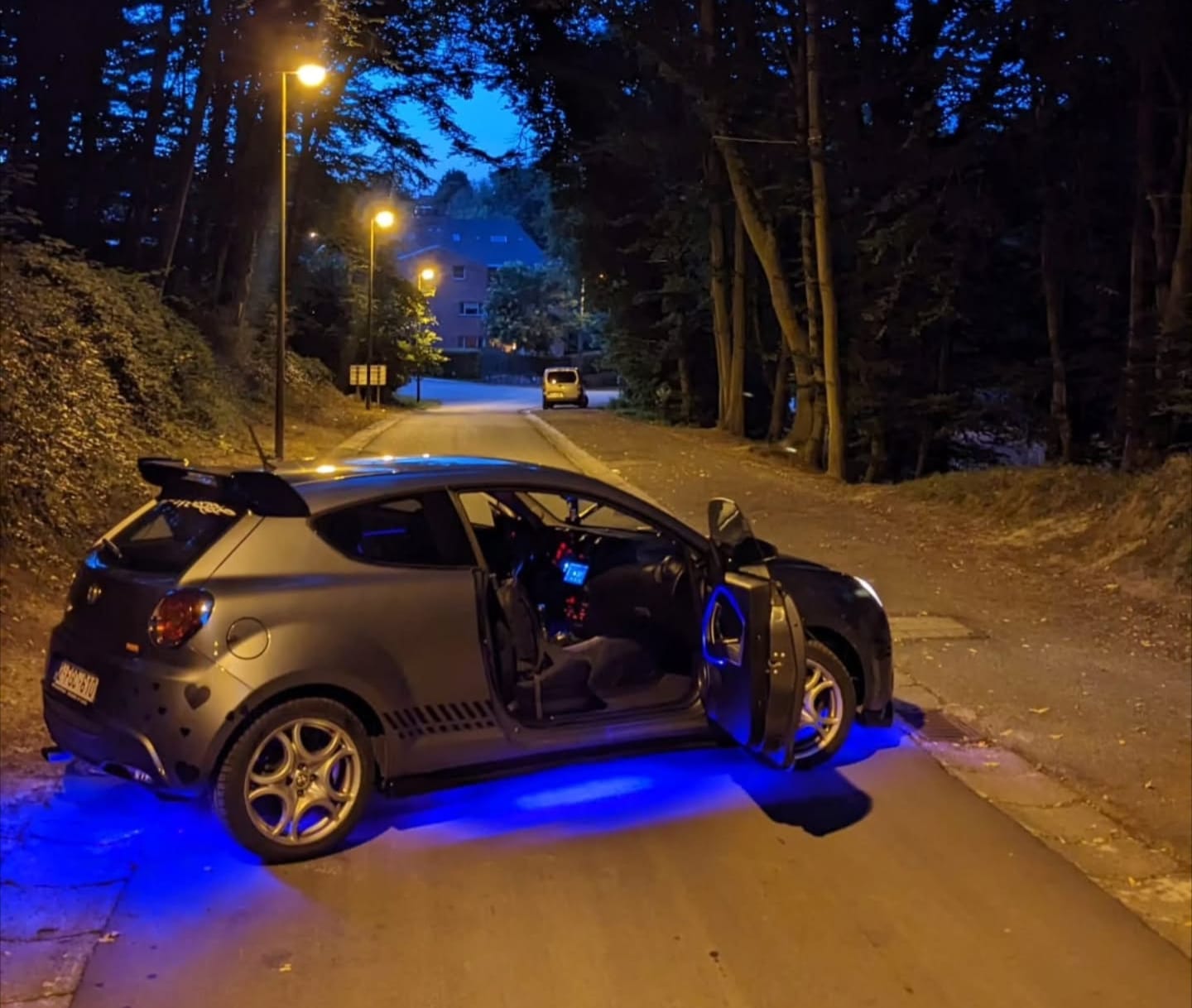 Underglow bleu nocturne