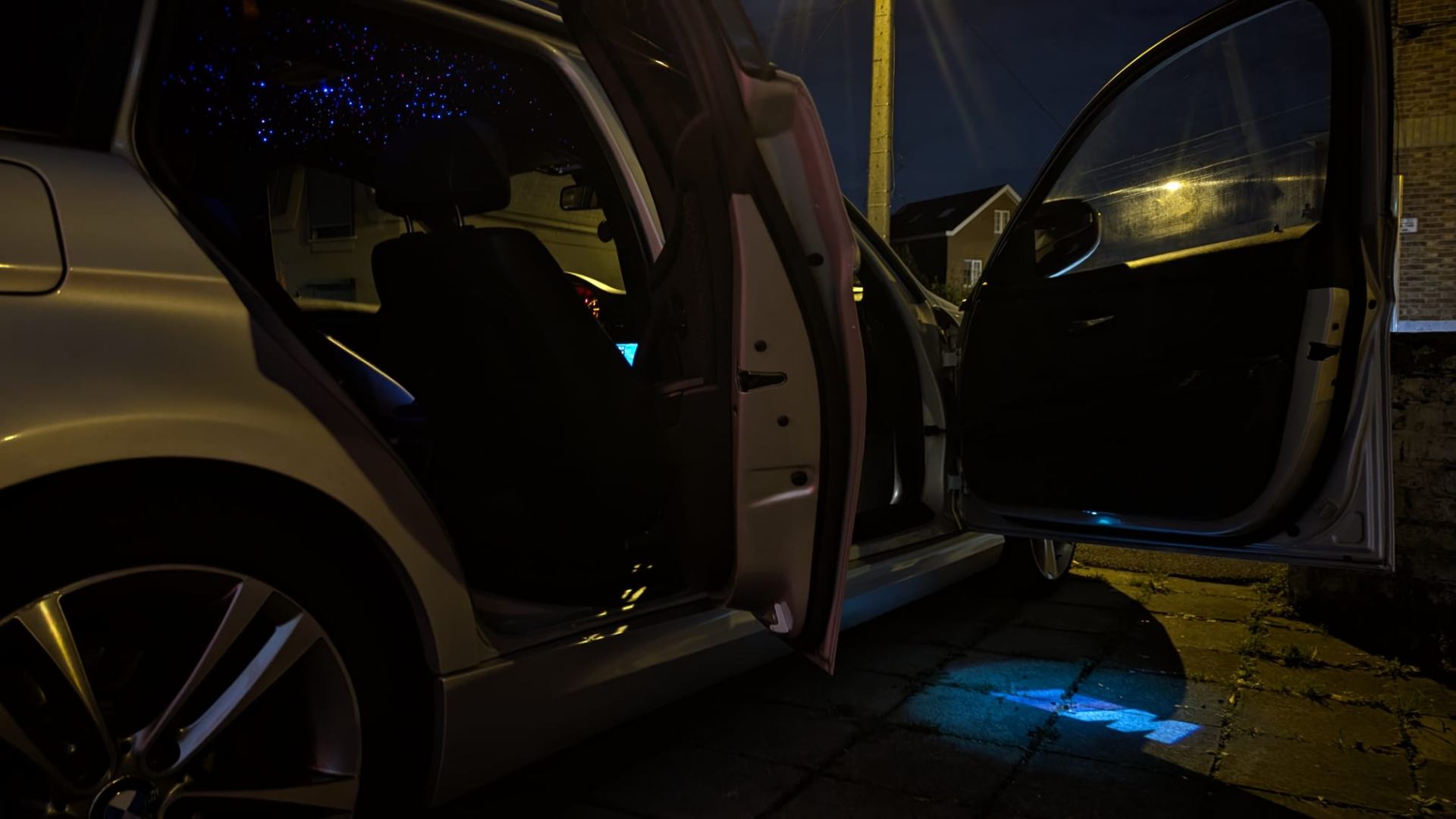 Vue extérieure nocturne